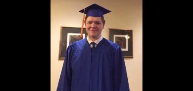 Lake of Bays Heritage Foundation awards grants to two local students
