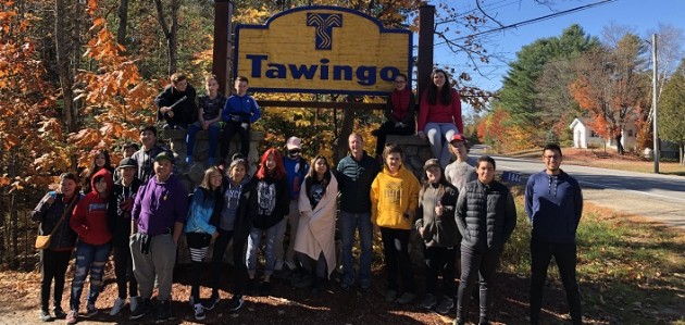 Tawingo College students learn about reconciliation in exchange with N.W.T. school