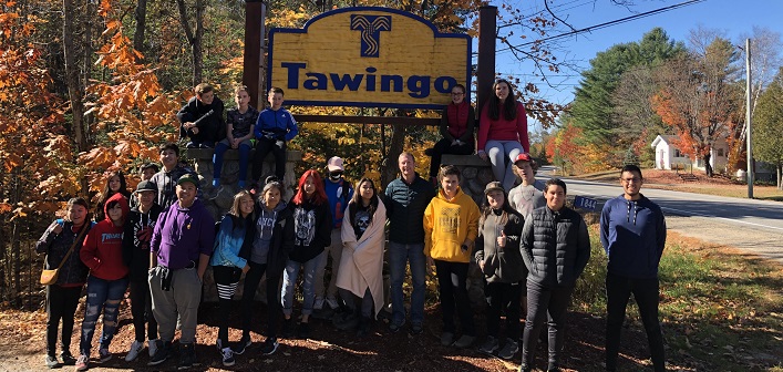 Students from Tawingo College welcomed their peers from Deh Gáh School in the N.W.T for a week-long exchange (Fraser McTurk)