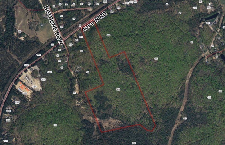 Proposed tree farm property at 949 Aspdin Road, marked in red.