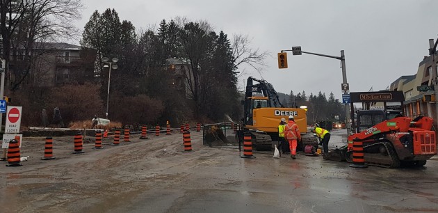 King William St. will return to two-way traffic in time for Friday’s parade