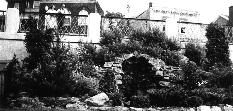Wayback Wednesday 2020-8a Grotto (MHP) cropped