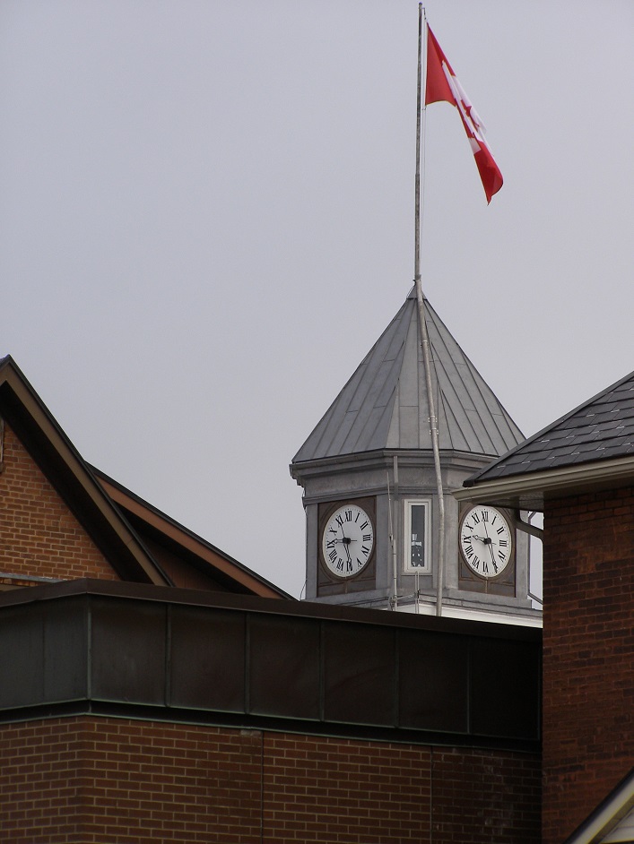 Town-Hall-clock-2-MW