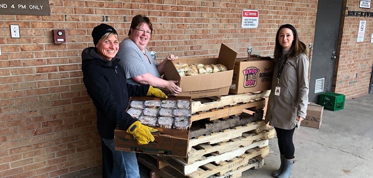 Farmer’s Daughter Market and partners have been donating meals for hospital staff (Huntsville Hospital Foundation / Facebook)
