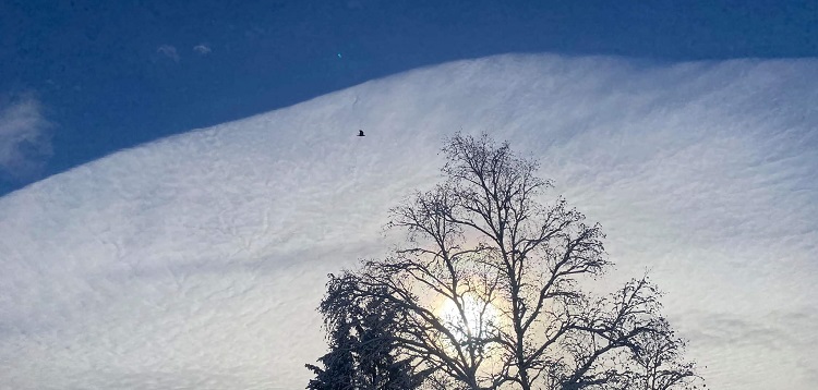 Nicole Broadbent said this cloud formation felt like being in a real-life snow globe (Nicole Broadbent)
