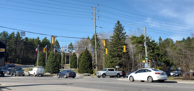 Expect delays at Centre St and West Rd on April 8 for traffic light replacement