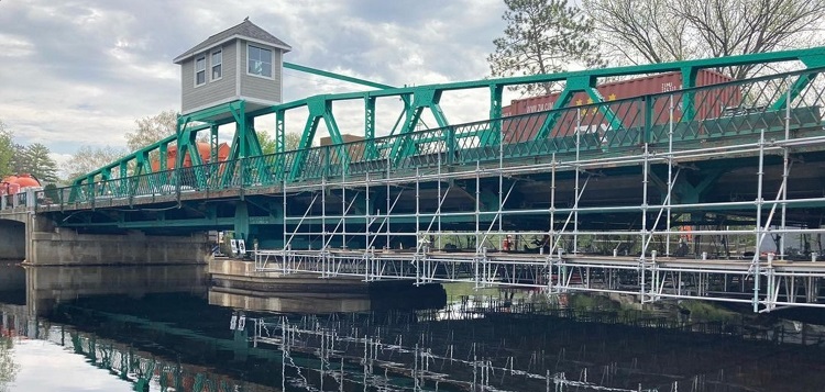 Huntsville’s swing bridge will reopen in June 2021 (@downtownhuntsville / Instagram)