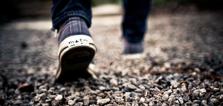 Feet-walking.jpg