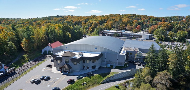 Active-Living-Centre-aerial-Town-of-Huntsville.jpg