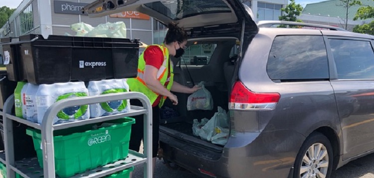 Muskoka-Seniors-grocery-delivery-service.jpg