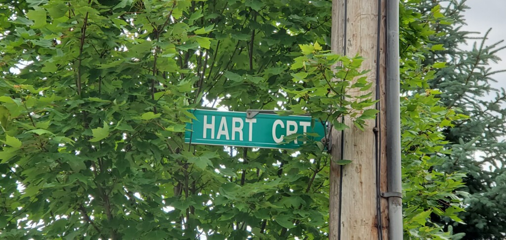 Hart Court street sign