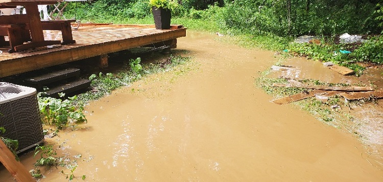 Hibberd-Lane-flooding.jpg
