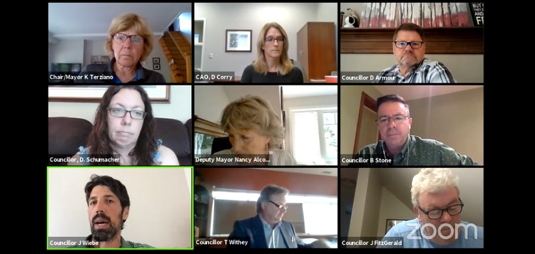 General-committee-meeting-Aug-25-bylaw-discussion.jpg