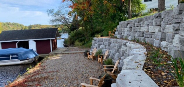 Council moves to defend King Crescent retaining wall decision at tribunal