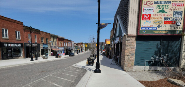 Huntsville council holds off on changes to sidewalk policy, at least for another year