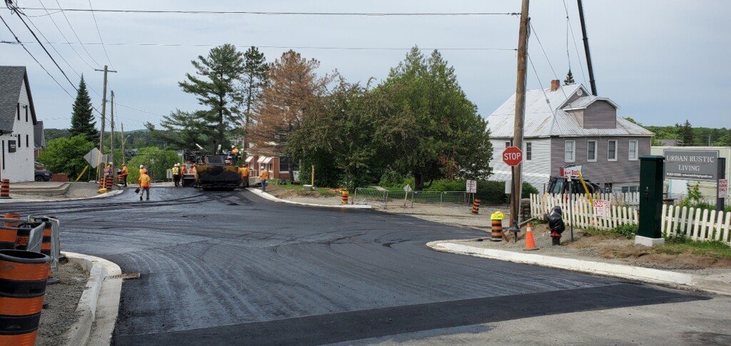 Lorne St intersection May 30, 2022