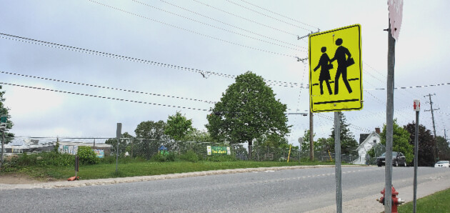 Local teacher petitions for safer school crosswalks