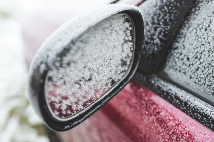 Snow-opp-edited.jpg