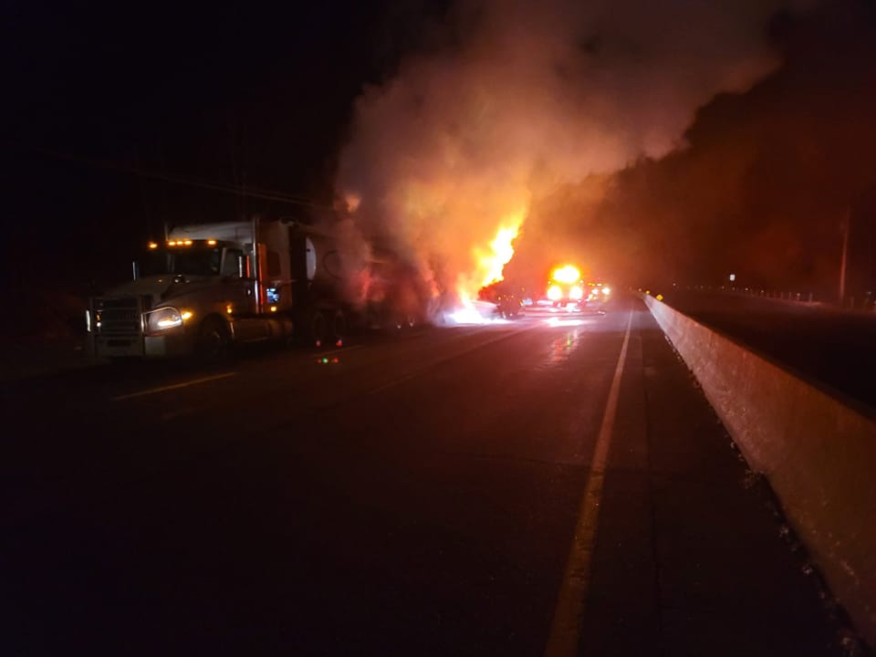 fire-on-hwy.-11.jpg