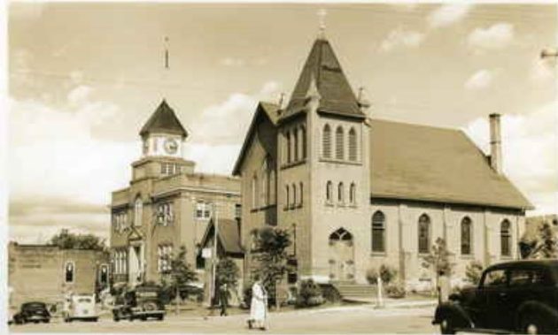 It’s Wayback Wednesday!: Town Hall and Trinity United | Sponsored by Jamie Lockwood, broker/owner of Sutton Group Muskoka Realty