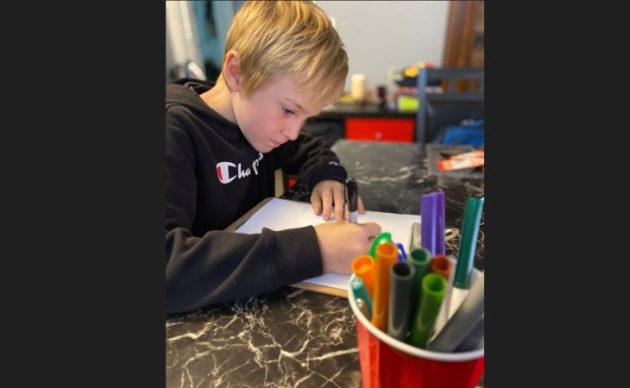 Community Living Huntsville launches 2023 Holiday Card Drawing Contest for young artists