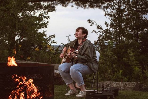 Quintessential Muskoka experience continues at the Muskoka Music Crawl – Campfire Sessions!