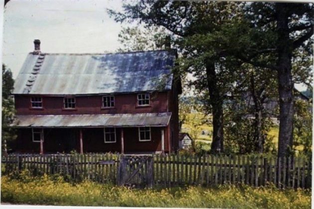 From Wayback Wednesday!: Spence Inn | Sponsored by Jamie Lockwood, broker/owner of Sutton Group Muskoka Realty