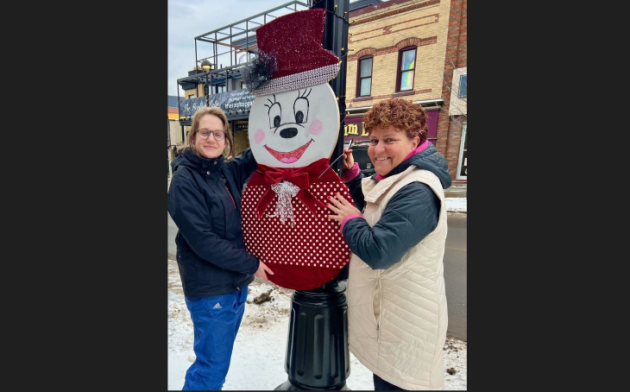 Snap a selfie as Festival of Frosties brings winter cheer to Downtown Huntsville
