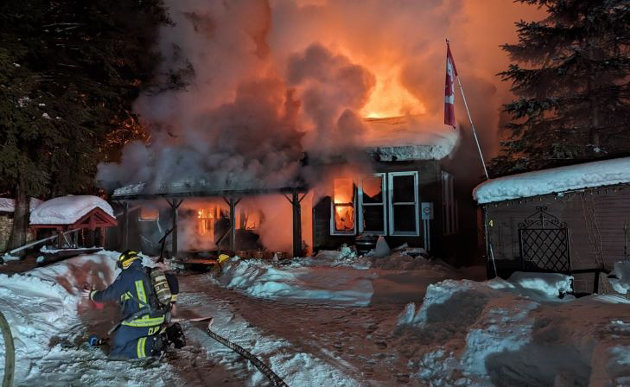 Fire department attends to structure fire on Lengra Hollows