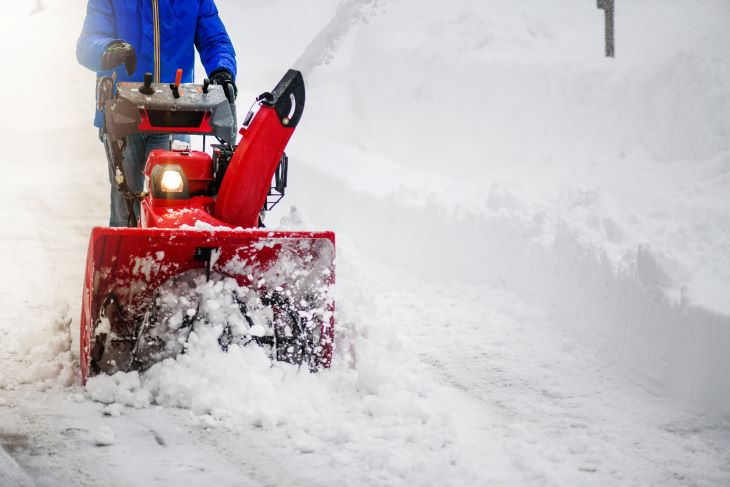 snow-clearing.jpg