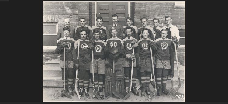 Hockey-team-ED.jpg