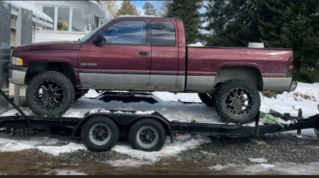 Huntsville OPP seeking public assistance locating stolen pick-up truck