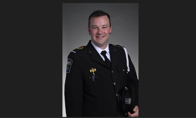 Muskoka paramedic recognized for putting his life on the line to save others