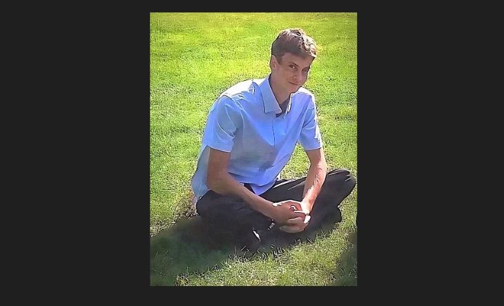 DVIFAnLq-obit.jpg