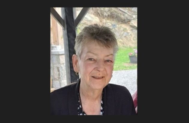 Lorie Horton (nee Botting)