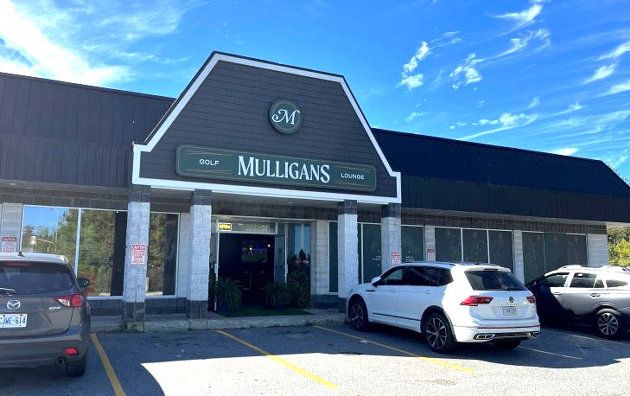 Mulligans Golf Lounge is more than just about golf