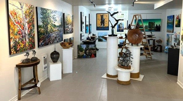 Eclipse Art Gallery officially opens its Downtown Huntsville doors on September 27, 2024 with a reception between 5-7p.m.