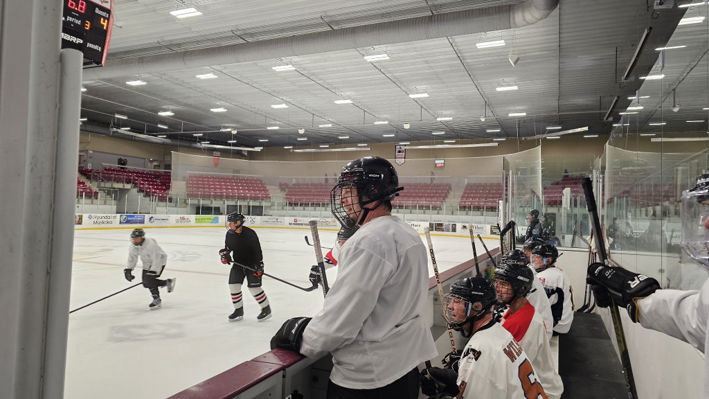 hockey-1.jpg