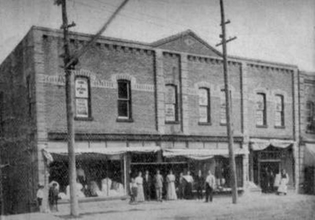 Wayback Wednesday!: 86 Main Street | Sponsored by Jamie Lockwood, broker/owner of Sutton Group Muskoka Realty