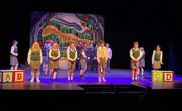 HHS students present Matilda this weekend at the Algonquin Theatre
