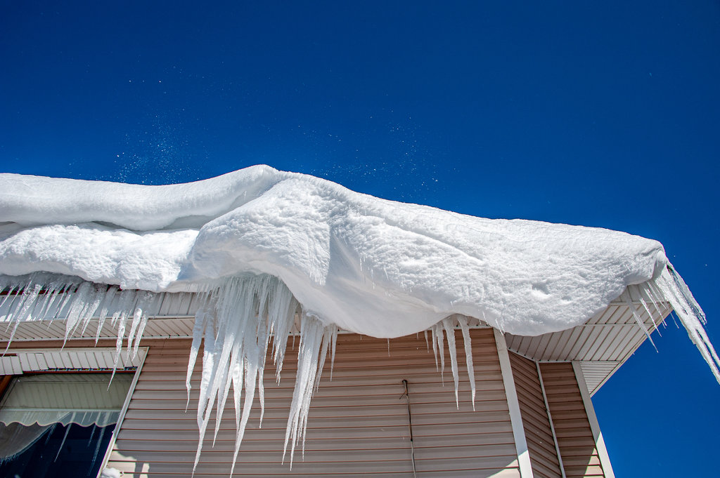 roof-snow.jpg