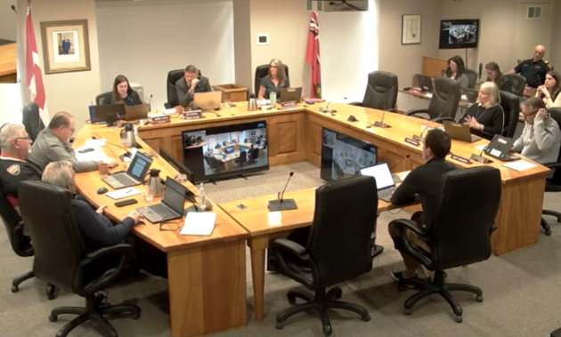 Huntsville councillors defer decision on pay increases for the next term of council