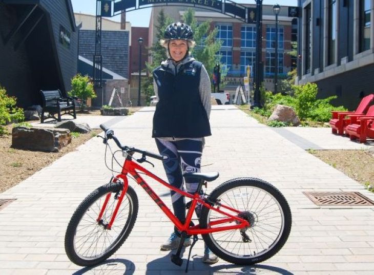 xK9TBMXQ-Mayor-Alcock-Bike-rodeo.jpg