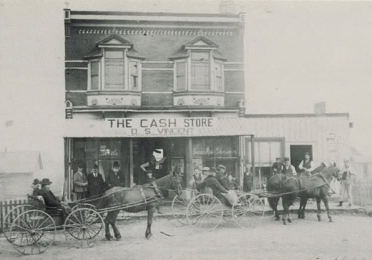 Emsdale-store-ED.jpg