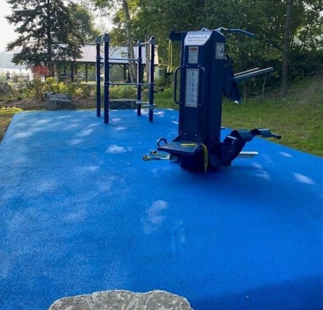 Free outdoor fitness station opens at Avery Beach Park