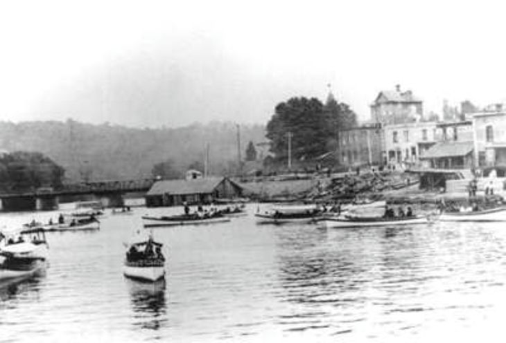 A67gYaxA-Regatta-at-Town-docks-Wayback.jpg