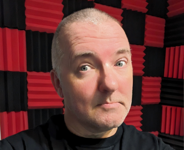 Muskoka Podcaster wins Best Interview Podcast at 2025 Ear Worthy Awards