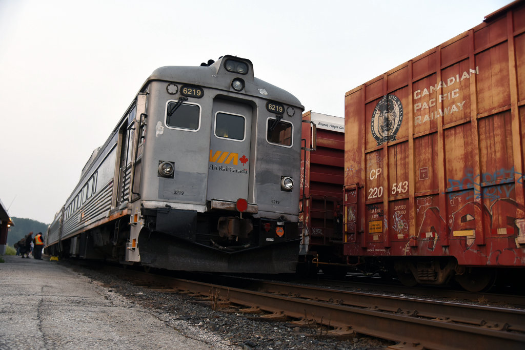 VIA-Train-at-White-River.jpg