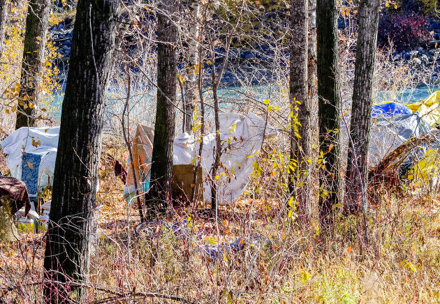 District councillors advised of tent fire in Huntsville