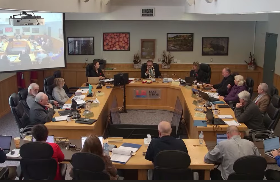 Lake-of-Bays-Council-remuneration.png